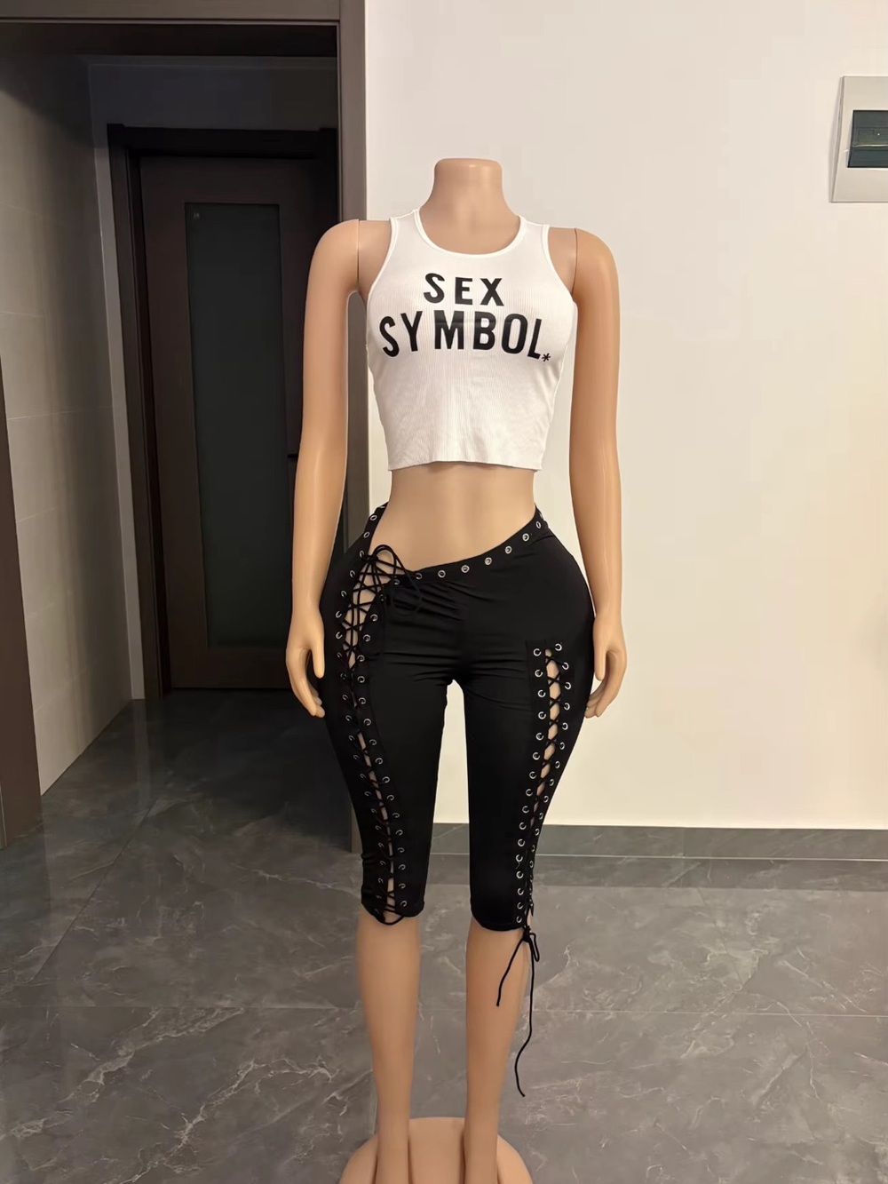Black Lace-Up Capri Pants - Trendy Women's Stretch Pants